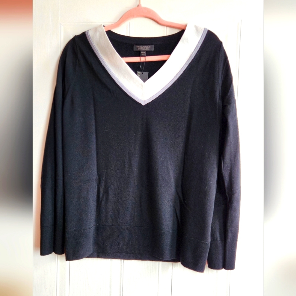 NWT Banana Republic Washable Merino Wool Sweater